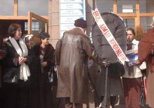 Nene Hatunlar'dan tepki eylemi